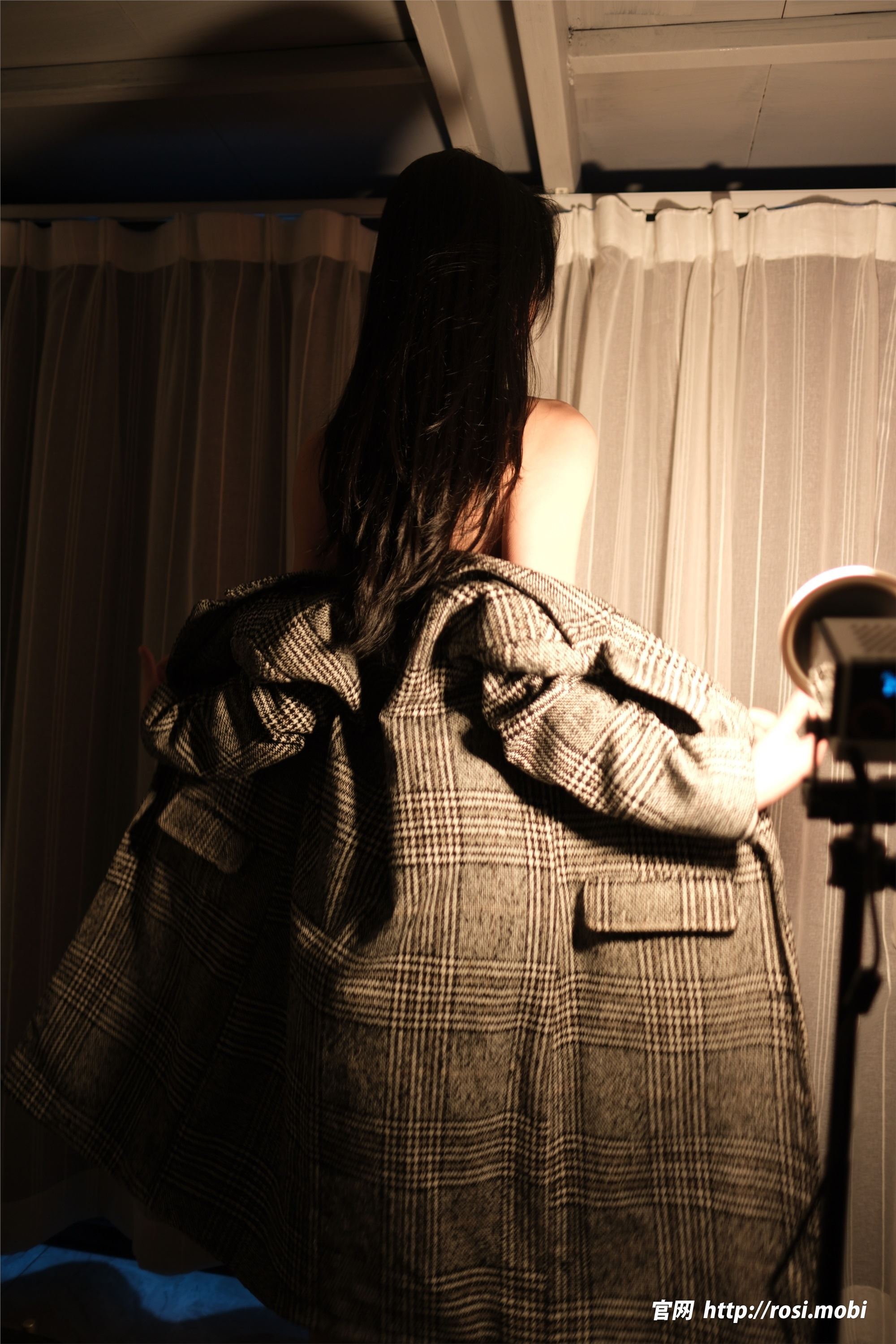 ROSI写真 2025.07.10 NO.4966